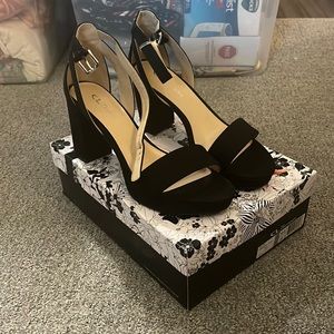 Black CL by Chinese Laundry heels size 10